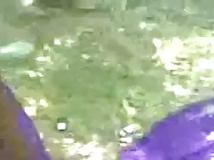 सड़क के किनारे सहायत ...
