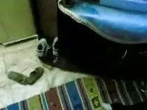 शिक्षा के एडेला पकड़ ...