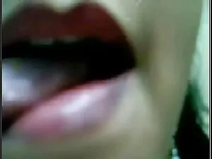 जंगली कट्टर ट्रॅनी च ...