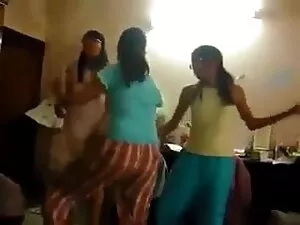 शरद ऋतु ~ सेक्सी वीड ...