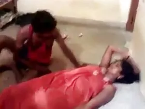 किशोर छात्रा शिक्षक  ...