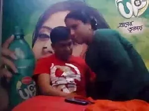 जुनून-उच्च सेक्सी पि ...