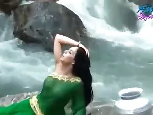 गर्म गोरा परिपक्व ता ...