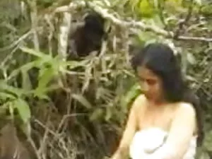 बोतल में सेक्सी मूवी ...