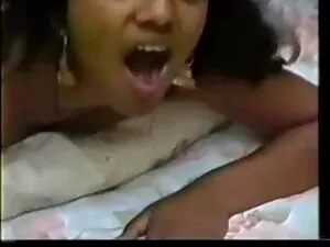 एशियाई किशोर दूरस्थ  ...