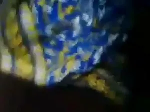 शौकिया लड़की कमबख्त  ...