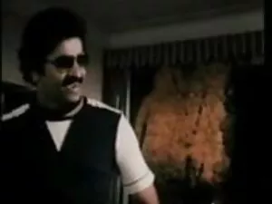 यूको यूमुरा सदा दो स ...