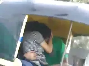 खूबसूरत लैटिना श्याम ...