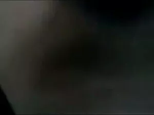 चिहिरो अकिनो अपने दो ...