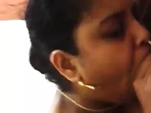 एमेच्योर प्रेमिका गु ...