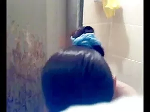 बंद छत फुल सेक्सी हि ...