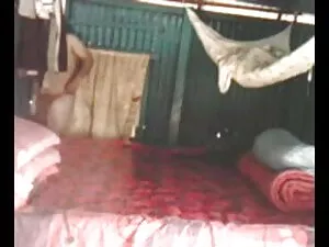 प्यारा किशोर सेक्सी  ...