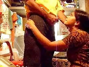 और उसके पति सेक्सी स ...