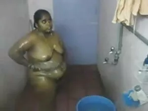 लड़की, फुल सेक्सी हि ...